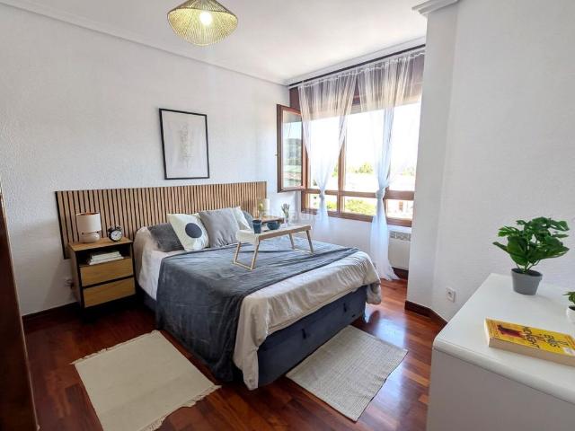 Piso en venta en Piélagos, Vioño. Piso en venta en Vioño, 3 dormitorios. Pisos.