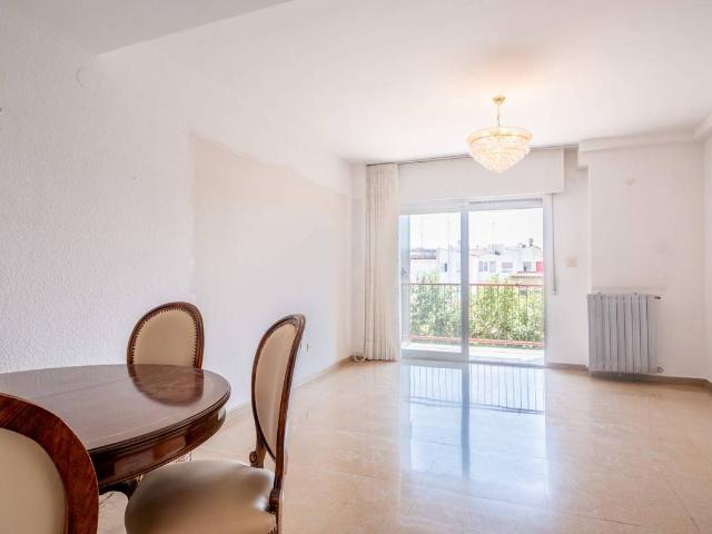 Piso en Venta en Pinares de Venecia