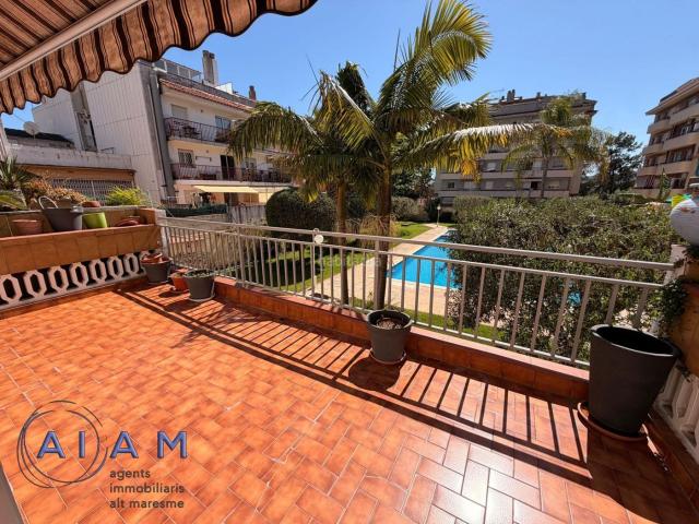 Piso en venta en Pineda de Mar, Centre. Gran piso familiar a un paso del centro del pueblo. Pisos Pineda de.