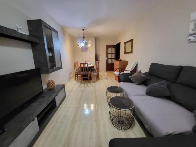 Piso en venta en Pineda de Mar, Poblenou. Espectacular! 96 m2 cerca del mar y de todos los servicios. Pisos Pineda de.