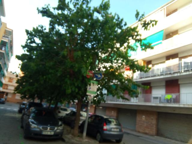 Piso en venta en Pineda de Mar, Poblenou. Inversión cobrar alquiler 330 mes desde el primer día. Pisos Pineda de.