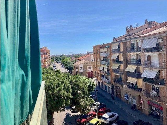Piso en venta en Pineda de Mar, Poblenou. Per entrar a viure, quarta planta amb ascensor. Pisos Pineda de.