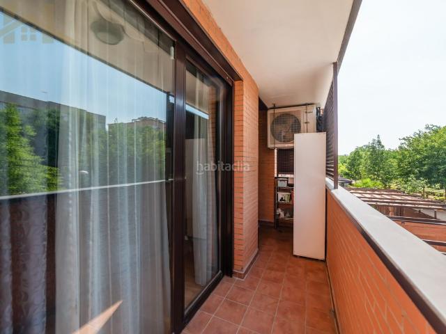 Piso en venta en Pinto, San José Buenos Aires. Espectacular piso de 2 dormitorios y 2 baños con terraza, garaje, trastero y piscina en urbanización privada con conserje en Pinto. Pisos.