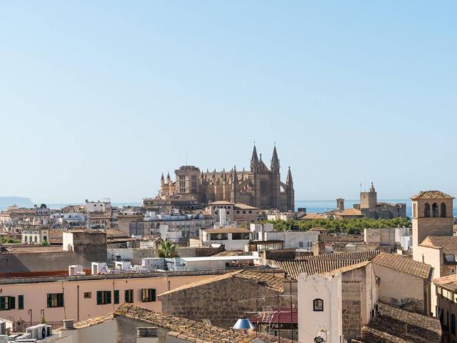Piso en Venta en Plaça dels Patins