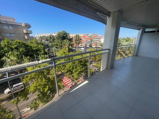 Piso en Venta en Plaça Europa Port Aventura