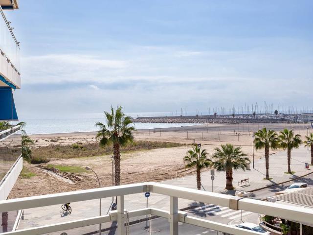 Piso en Venta en Platja de la Paella
