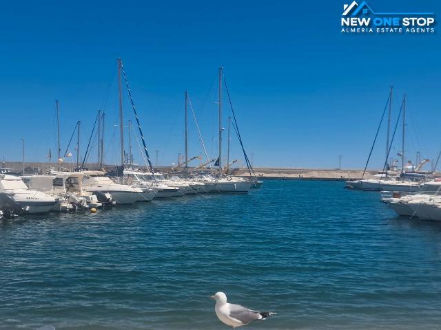 Piso en Venta en Playa de Garrucha