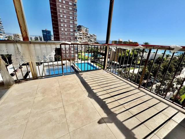 Piso en venta en Playa de San Juan 03540
