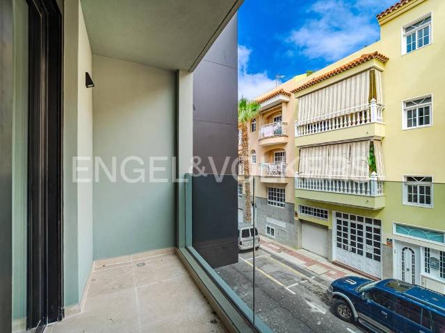 Piso en Venta en Playa de San Juan