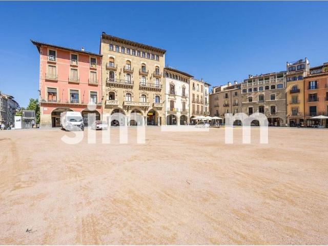 Piso en venta en plaza Major, Vic, de 144 m² 4 habitaciones por 700.000