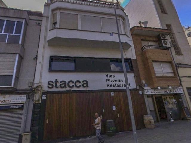 Piso en venta en plaza Bages, Manresa, de 231 m² 3 habitaciones por 275.000