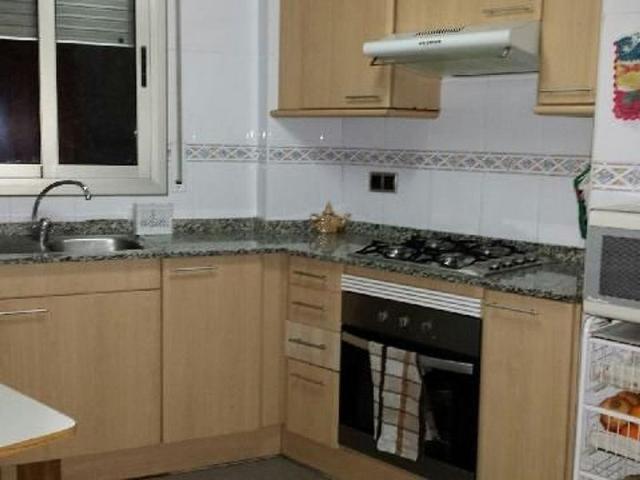 Piso en venta en plaza Bages, Manresa, de 85 m² 3 habitaciones por 190.000