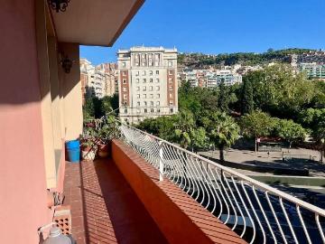 Plaça de L'Estatut, Barcelona, Turó de la Peira, Barcelona, Barcelona, Cataluña, Cataluña