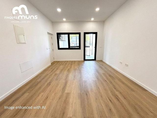 Piso en venta en plaza De Celestina Vigneaux i Cibils, Girona, de 106 m² 3 habitaciones por 395.000