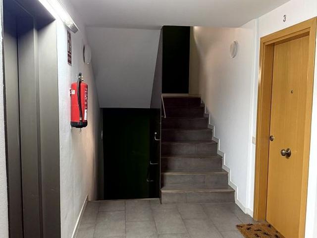 Piso en venta en plaza De Doctor Fargas, Castellterçol, de 73 m² 3 habitaciones por 190.000