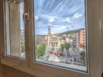 Piso en venta en plaza De la Bonanova, Barcelona, de 117 m² 4 habitaciones por 775.000