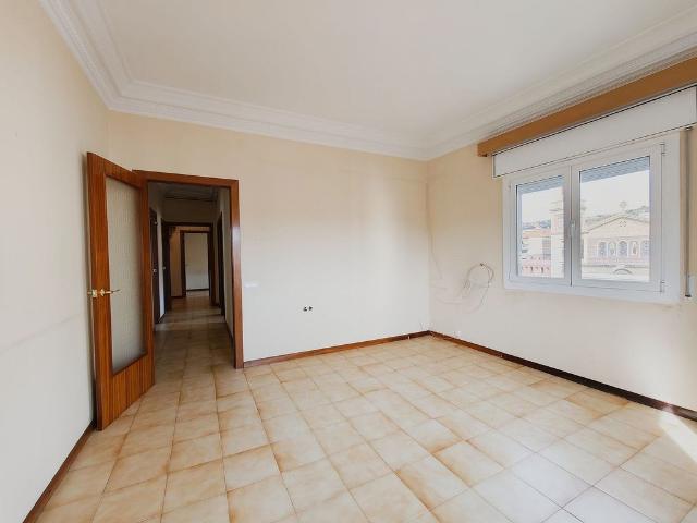 Piso en venta en plaza De la Bonanova, Barcelona, de 117 m² 4 habitaciones por 775.000