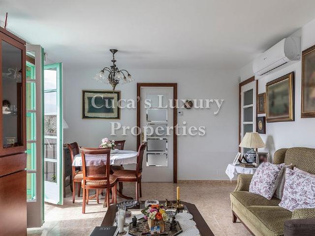 Piso en venta en plaza De la Vila, Sant Andreu de Llavaneres, de 80 m² 3 habitaciones por 495.000