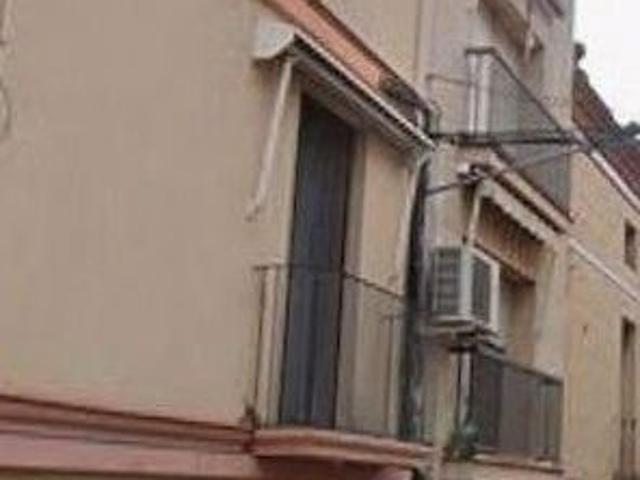Piso en venta en plaza De Sant Magí, Esparreguera, de 65 m² 2 habitaciones por 119.254