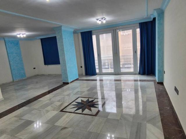 Piso en Venta en Plaza de Toros Santa Rita