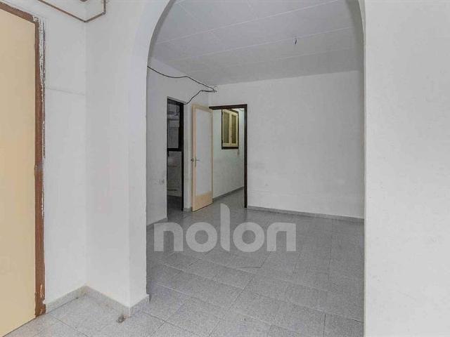 Piso en venta en plaza Del General Prim, Navarcles, de 70 m² 3 habitaciones por 64.000