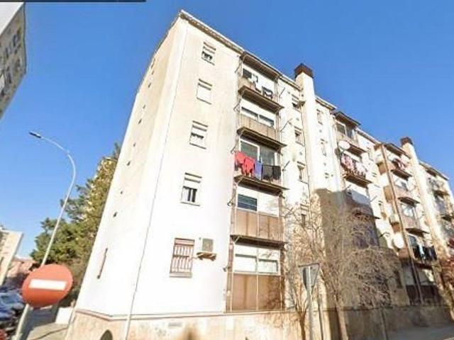 Piso en venta en plaza Del Mil·Lenari, Terrassa, de 60 m² 2 habitaciones por 112.000