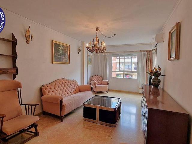 Piso en Venta en Plaza Elíptica República Argentina