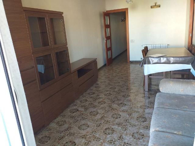 Piso en venta en plaza Espanyola, Hospitalet de Llobregat, L´, de 81 m² 4 habitaciones por 289.000