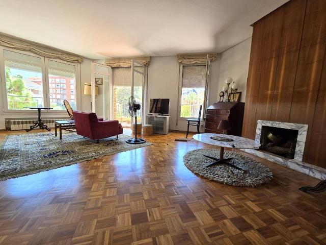 Piso en Venta en Plaza Illes Columbretes