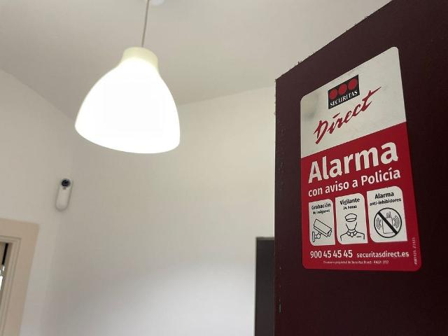 Piso en venta en plaza Reial, Barcelona, de 70 m² 2 habitaciones por 485.000