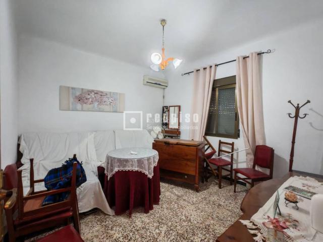 Piso en venta en Pliego. piso en bajo. Pisos.
