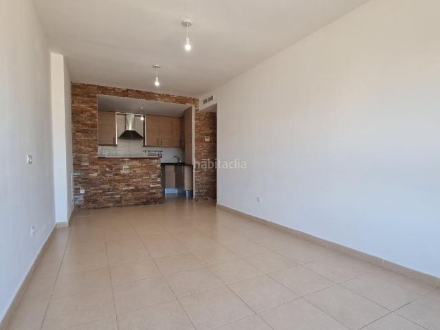 Piso en venta en Pobla de Mafumet La. PISO DE 2 HABITACIONES CON PARKING, BALCÓN Y VISTAS ABIERTAS LA POBLA DE MAFUMET. Pisos Pobla de Mafumet.