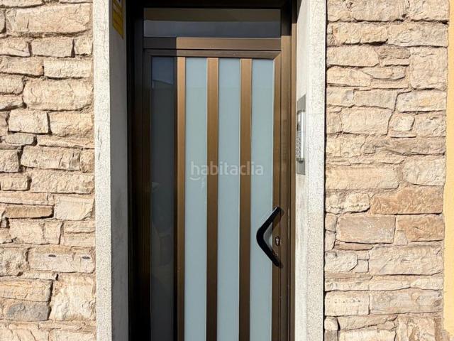 Piso en venta en Pobla de Claramunt La. Inversión Segura: Rentabilidad Garantizada desde el Primer Día!. Pisos Pobla de Claramunt.