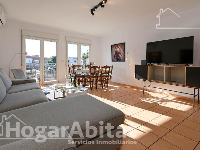 Piso en venta en Poblets els. AMPLIO EXTERIOR Y LUMINOSO CON TERRAZA. Pisos Poblets.