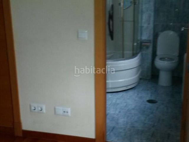 Piso en venta en Poio, San Salvador Caeira. Pisos.