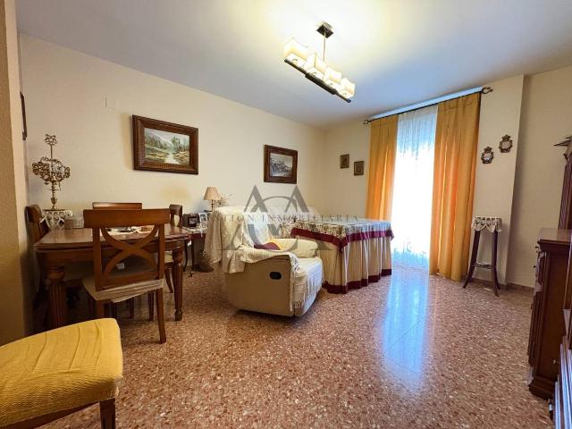 Piso en Venta en Poleares