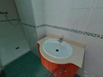 Piso en venta en Polinyà. Polinyà, Barcelona. EN RENTABILIDAD se vende alquilado, no se puede visitar ni hipotecar. Pisos.