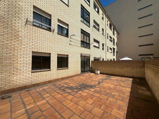 Piso en venta en Ponferrada, Centro. VENTA Amplio y Luminoso Piso en el Centro de Ponferrada. Pisos.