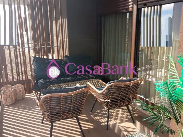 Piso en Venta en Poniente Norte Miralbaida Parque Azahara