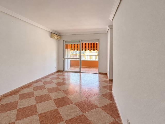Piso en Venta en Poniente Faro