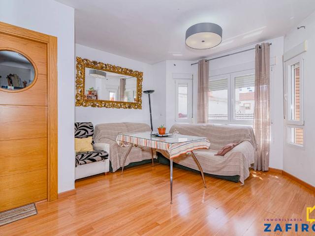 Piso en Venta en Poniente