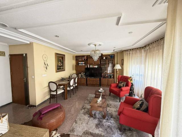 Piso en Venta en Pont Nou Corazón de Jesús