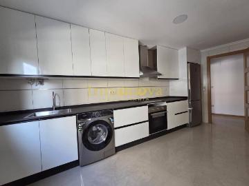 Piso en Venta en Ponteareas