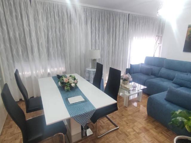 Piso en Venta en Posío