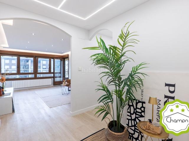 Piso en venta en Portugalete, Azeta Abatxolo. Amplia vivienda 100 exterior, en edificio con 2 ascensores, garaje y trastero!. Pisos.