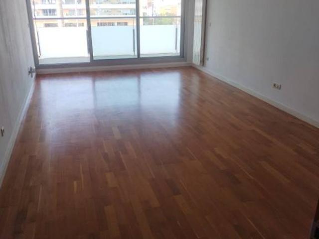 Piso en Venta en Port