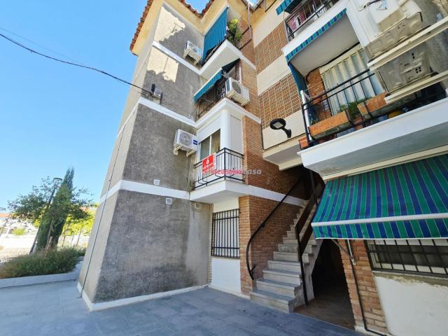 Piso en venta en Pozoblanco. PISO EN VENTA JUNTO AL COLEGIO VIRGEN DE LUNA. Pisos.