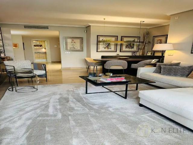 Piso en Venta en Pozuelo de Alarcón