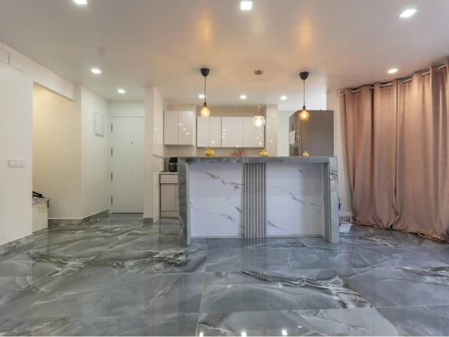Piso en venta en Pradolongo 28026