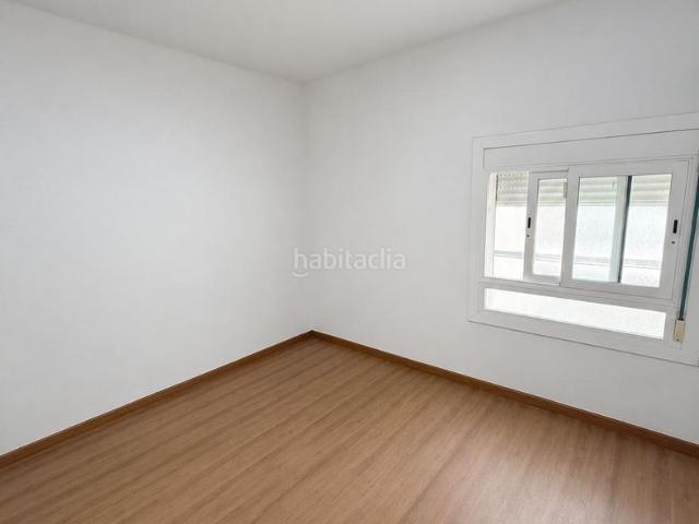 Piso en venta en Prat de Llobregat El, Estruch Eixample. PISO EN ZONA BERNAT METGE. Pisos Prat de Llobregat.